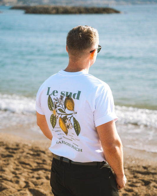 L'Élégance Poétique des T-shirts  Inspirés par le Sud de la France